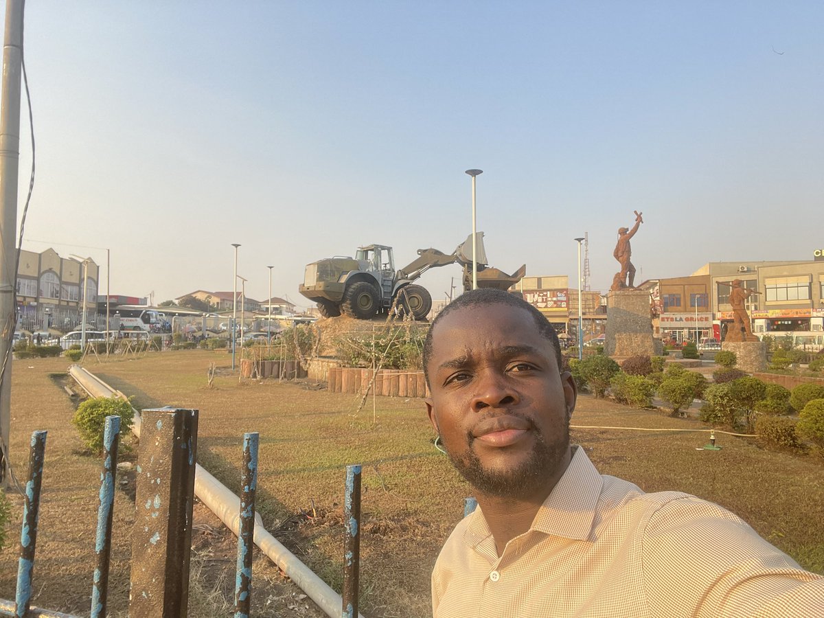 andercatjames08's tweet photo. À la découverte de la ville de Kolwezi chef lieu de la province de Lualaba https://t.co/R61V2HlbDO