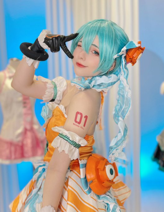 Twitterのコスプレ画像16