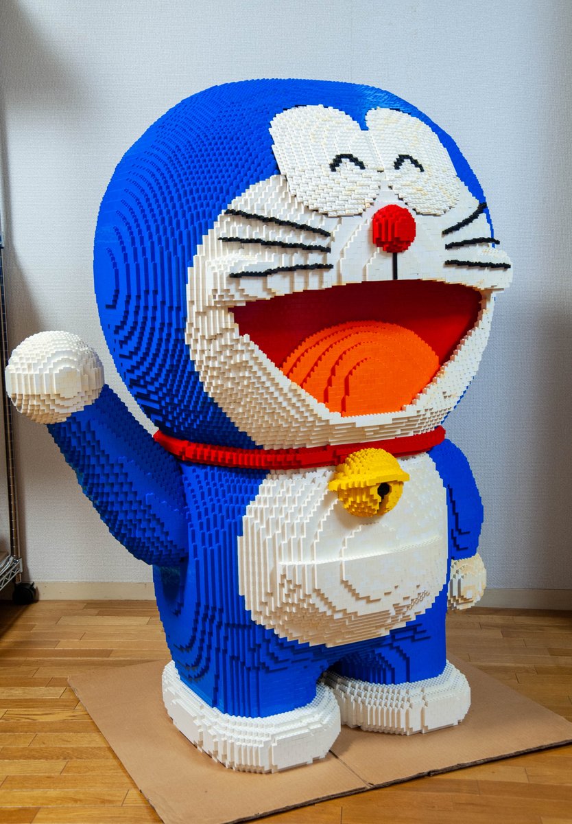 等身大ドラえもん 画像1 / 3＞100体のドラえもんフィギュアが日本初公開！｜ウォーカープラス