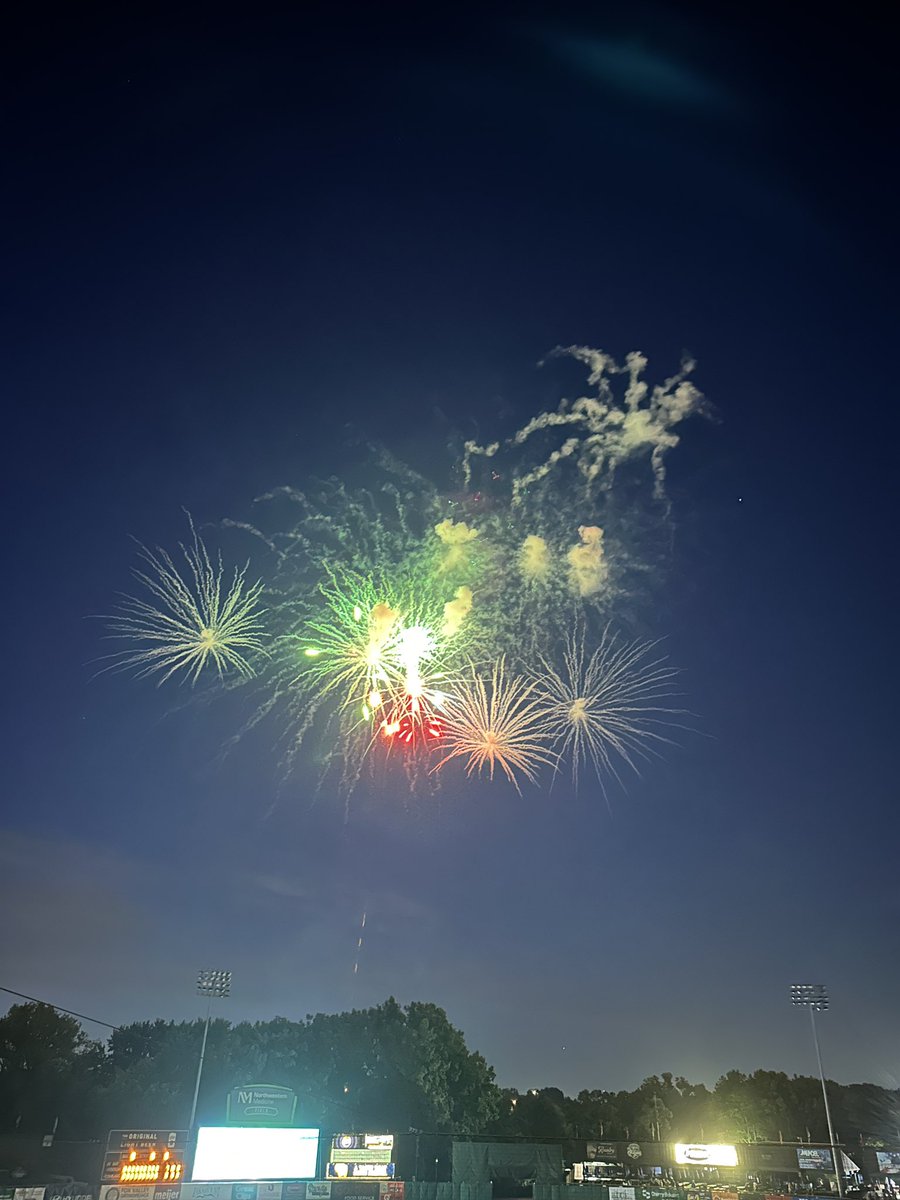 _IASPA_'s tweet photo. What a great night last night for the 💯#ILHRLeaders and their families who were at our inaugural #SummerGrandSlam Thanks @KCCougars for a great night! @WeGo94HR @RunEd2 @mhaugens21 @drcarter29 @ChambersKC @TomKim101 @ETHS_HR @JRChambersD87 @DaleFisherEdD @Angelica_HR_Ed 
If you were there last night tag your colleagues and share some pictures!