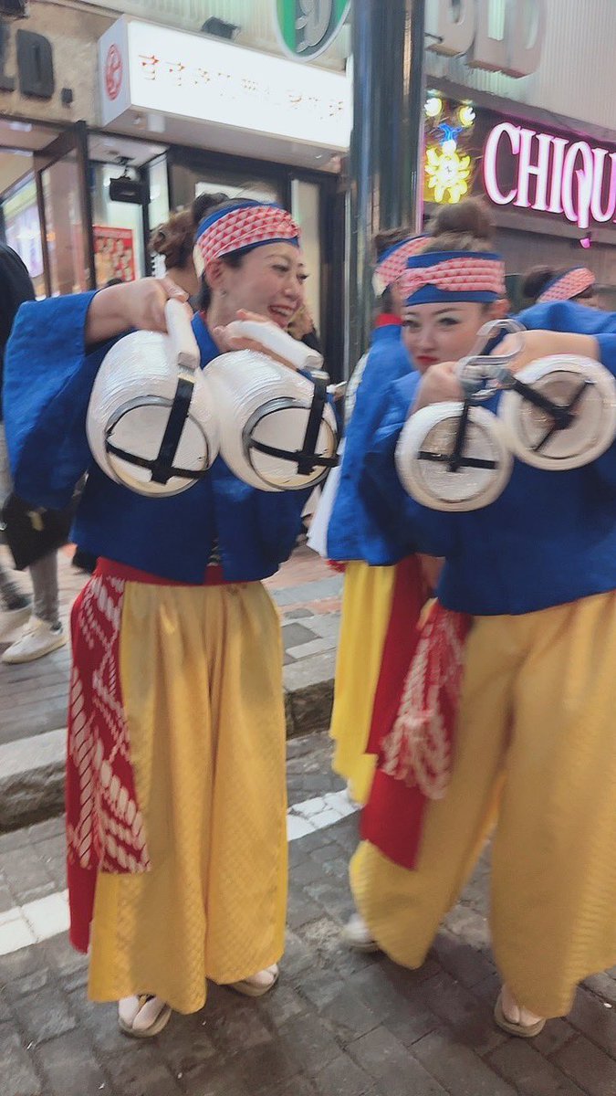 powell_1113's tweet photo. ２回目の解散だけど
ちゃんと最後泣きました笑

なんだかんだやっぱり私は
やいろが好きなんだなー☺️🫶

すーさん一年
ありがとうございました❤️‍🔥✨

やいろで仲良くなれたみんな
他チームになっても仲良く
してくださーい！！
パウエルと呼ばれるのも提灯振るのも
最後だったのかぁ..さみしっ

#やいろ https://t.co/VtfW3m1F41