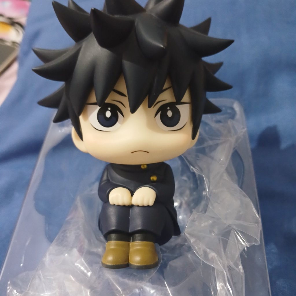 𝑒𝓁𝓎 tweet media