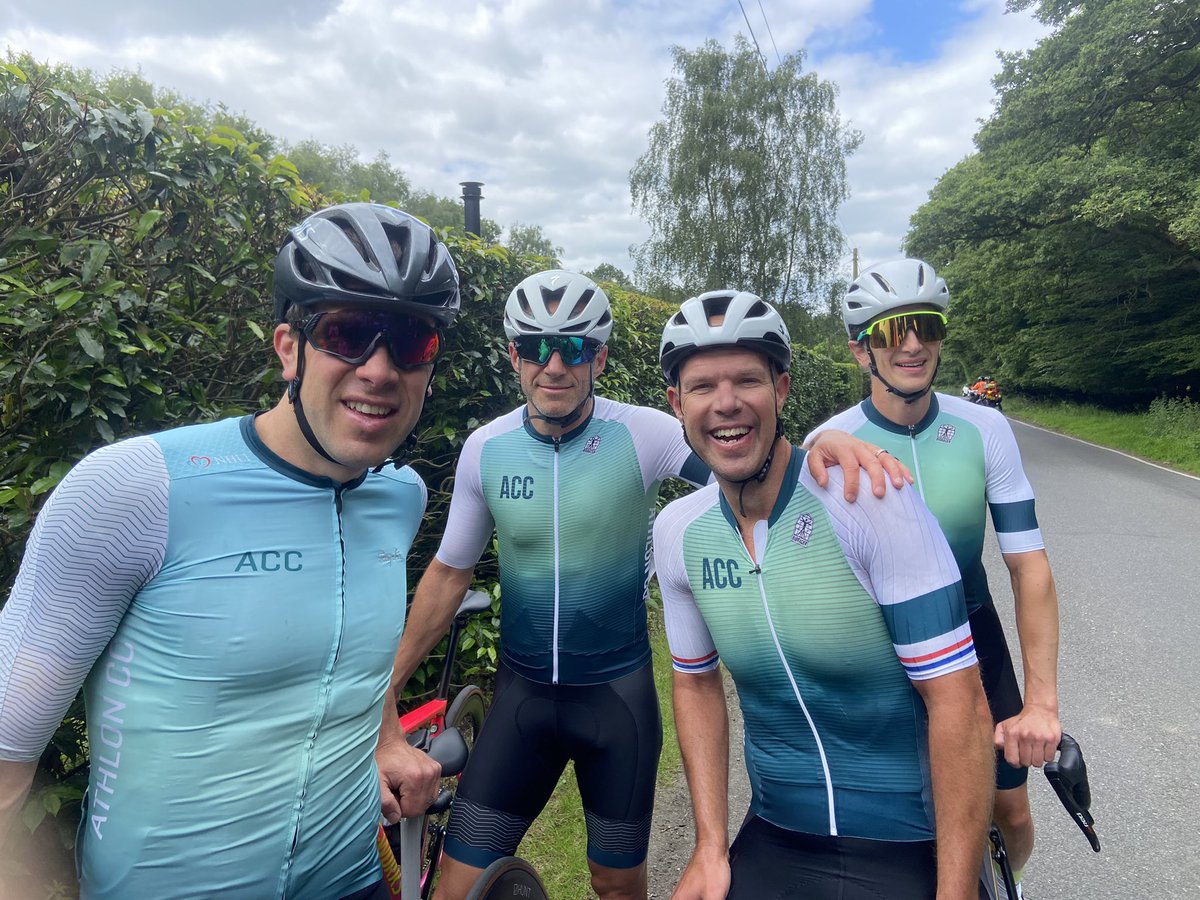AthlonCc's tweet image. Top day racing from the @AthlonCc road race team at the FRT Road race on the vipers circuit. Congrats to Craig Nicholls🥇Colin Peck🥉Jez Perks Paul Miller