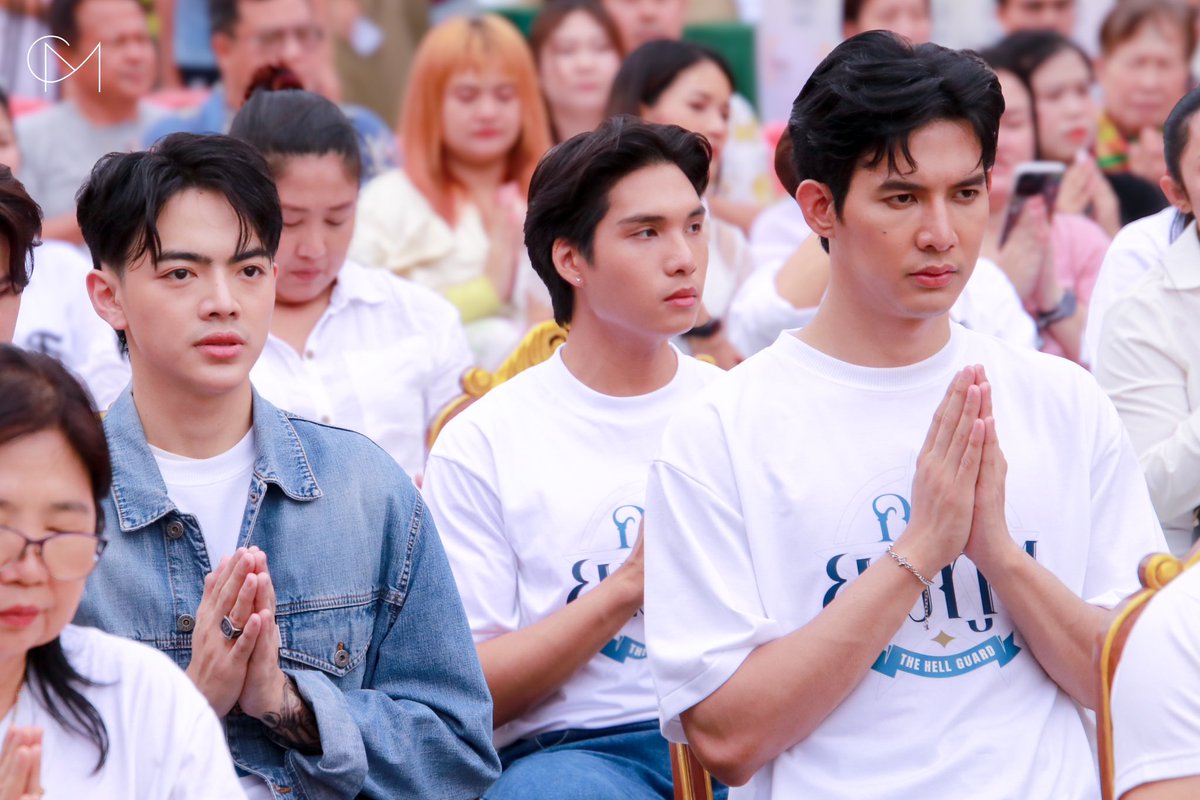 CM2Connect's tweet photo. บรรยากาศช่วงทำพิธีบวงสรวง "คุณยมทูต The Hell Guard"
#คุณยมทูต #TheHellGuard
#คุณยมทูตxบวงสรวง
#chaaim_alongkorn
#chaaimca
#วายุชะเอม
#gunnapatn https://t.co/nlL4LsYE1A