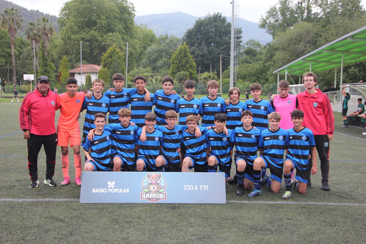 🐗 HARROBI CUP 2010

⚽️ PRESENTACIÓN EQUIPOS 11/12

<a href="/MartuMKE/">Martutene Kirol Elkartea</a>