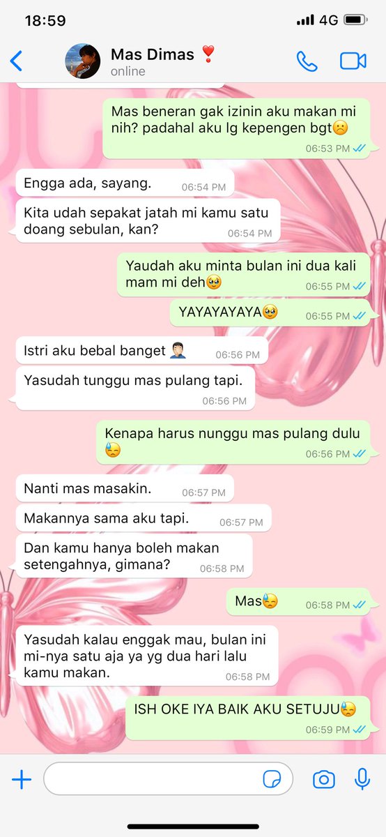 zirisuk's tweet image. baginilah kalau punya suami dokter 😐

——
#wolfppies #wintke one tweet au.