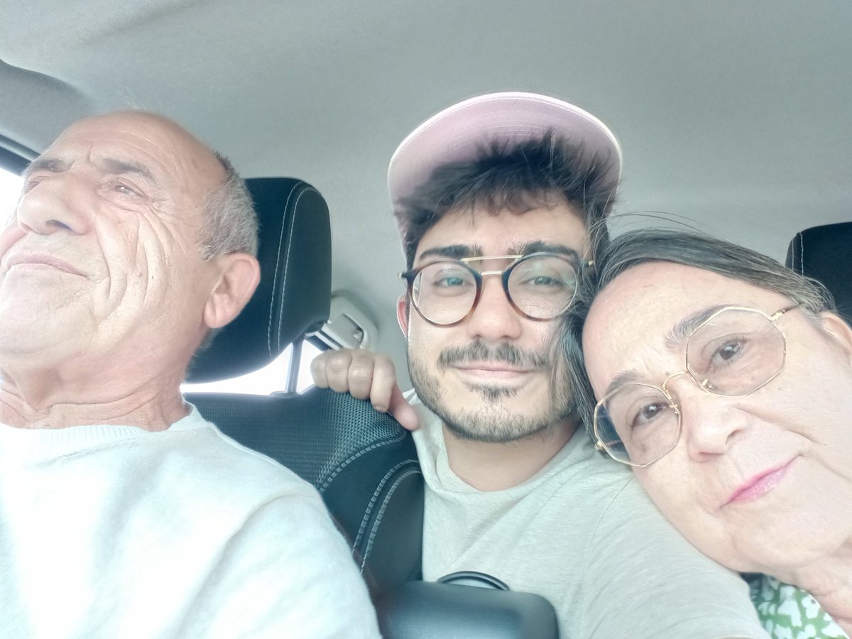 Ehi_Pisy 🏳️‍🌈🇪🇺 tweet media
