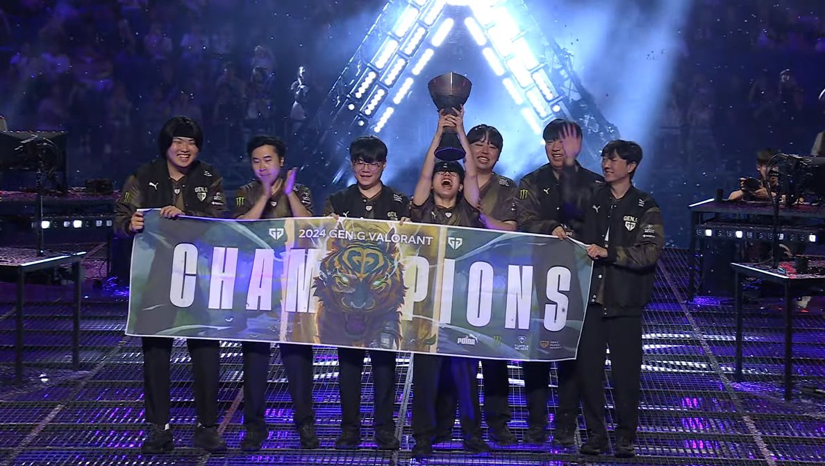 THE FIRST TROPHY FOR PACIFIC 😭

#VALORANTMasters #ItLiesWithin