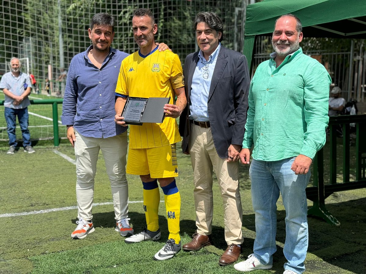 𝔻𝕒𝕧𝕚𝕕 ℙ𝕖𝕣𝕖𝕫 𝔾𝕒𝕣𝕔𝕚𝕒 tweet media