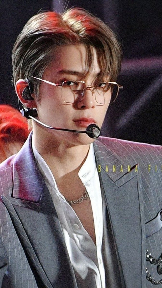 씨발무슨
디자이너가
존나맛나냐구요