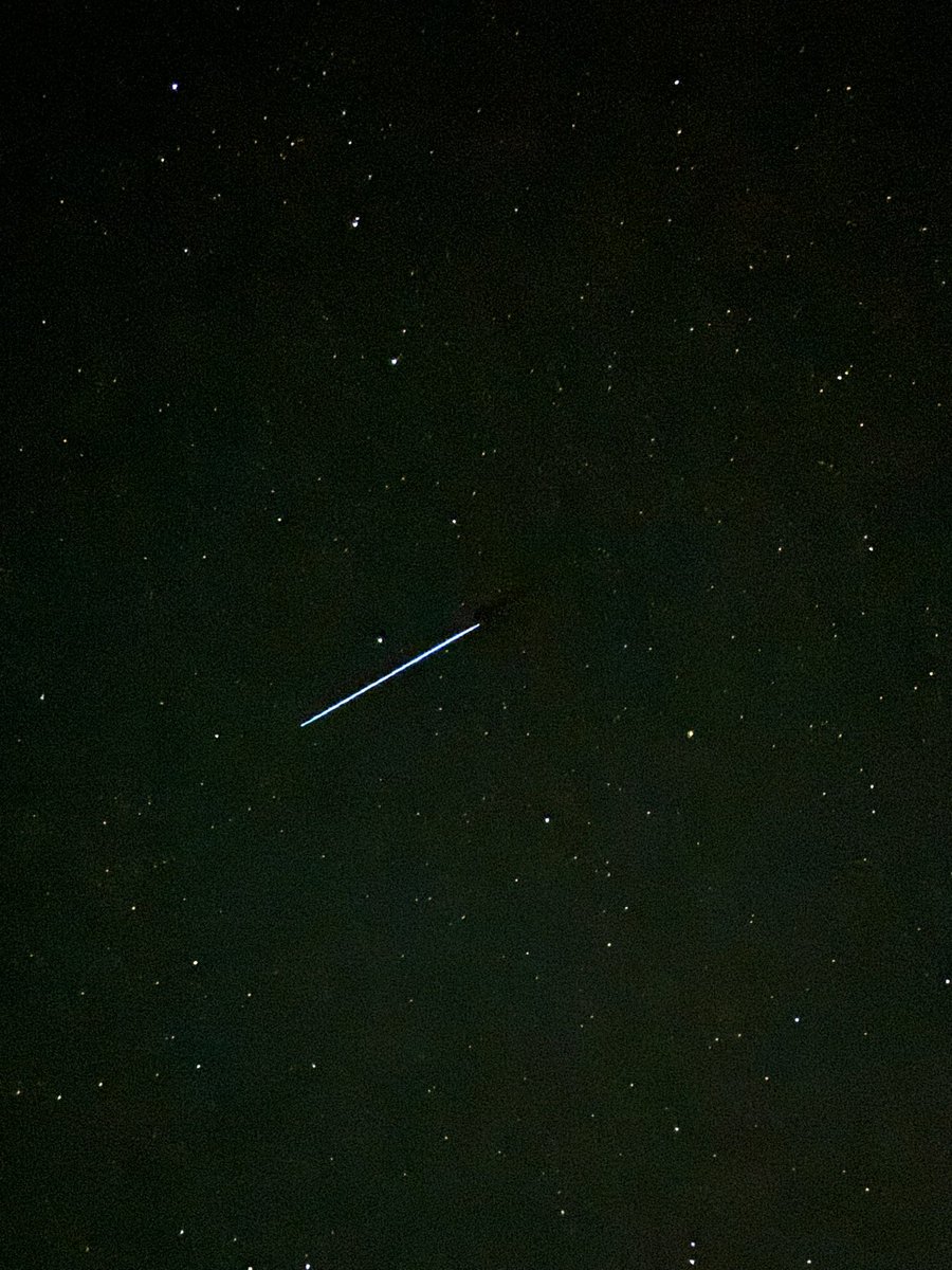 PaulDurdle's tweet photo. Entirely unexpectedly, I was able to cross another thing off my astro bucket list last night.

While outside having a fire out past Holyrood, the skies opened up to reveal the stars in their full glory, and @Starlink crossed the sky not once, but twice above us 🤩 #nlwx #nlastro https://t.co/lPuwz5uRdi