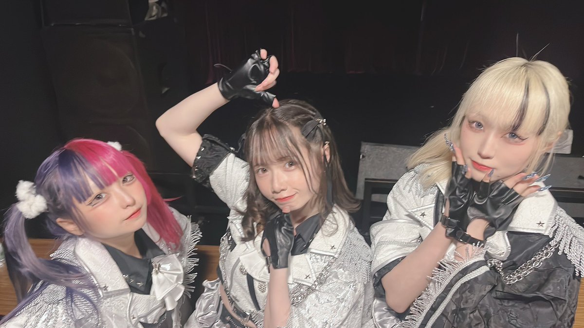 2024.06.09(日)

『mistFES! 2024』

📍TOYS☀️ / 📍静かの海🌙

Thank you!!!!