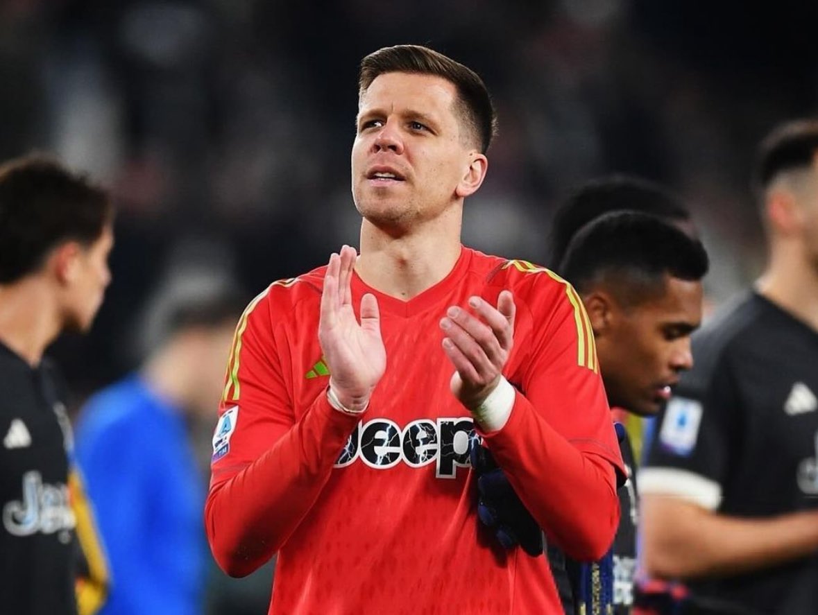 FabrizioRomano's tweet image. 🚨🟡🔵 EXCL: Al Nassr have started talks to sign Wojciech Szczesny from Juventus as new goalkeeper.

Juve are prepared to sell Szczesny as Di Gregorio will join on €18m deal and new deal talks with Perin will start soon.

🇵🇱 Decision will be up to the Polish goalkeeper.