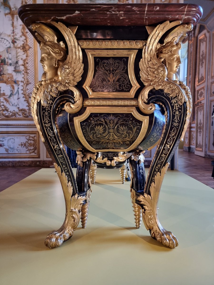 Bh_remi's tweet photo. Boulle en majesté au @CdeChantilly. https://t.co/AN2zQZntQ6