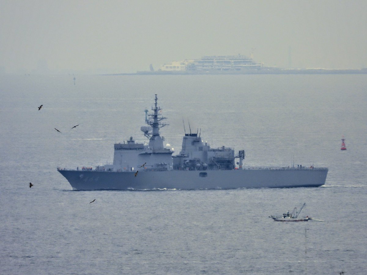 WarshipCam's tweet photo. Japanese Maritime Self-Defense Force Uraga-class mine countermeasure vessel JS Bungo (MST-464) coming into Yokosuka, Japan - June 9, 2024 #jsbungo #mst464
SRC: TW-@HNlEHupY4Nr6hRM https://t.co/cLH9eaFrCY