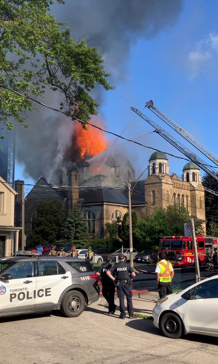 Devastating fire in our west-end neighbourhood this morning. The dome of historic St. Anne’s was engulfed by flames. Church is filled with paintings from members of Canada’s legendary Group of Seven. Much appreciation to the many fire crews desperately trying to save it.