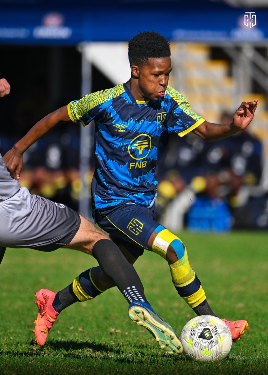 CapeTownCityFC's tweet image. 🏆 | #EKOC2024

𝗖𝗜𝗧𝗬 𝗧𝗛𝗥𝗢𝗨𝗚𝗛 𝗧𝗢 𝗧𝗛𝗘 𝗙𝗜𝗡𝗔𝗟! 👏🔥

QF Result: 1-0 🆚 Hellenic ✅ 
SF Result: 1-0 🆚 Cape Town Spurs ✅

Best of luck to our U18’s who will play the ENGEN FINAL against Stellenbosch at 4pm! 🏆

#iamCityFC | #ItsYourMoment | #EngenSports