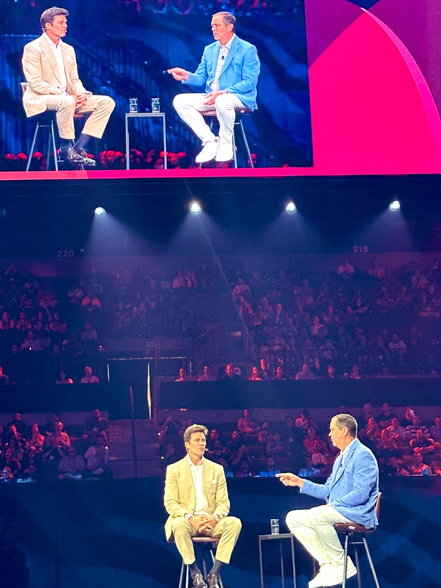 Still thinking about the keynote with Tom Brady, and the comments about him being "the most prepared quarterback, not necessarily the best."

Working with ppl who come prepared to a meeting/work engagement is a privilege, be that type of a colleague! 🤩

#CiscoLive