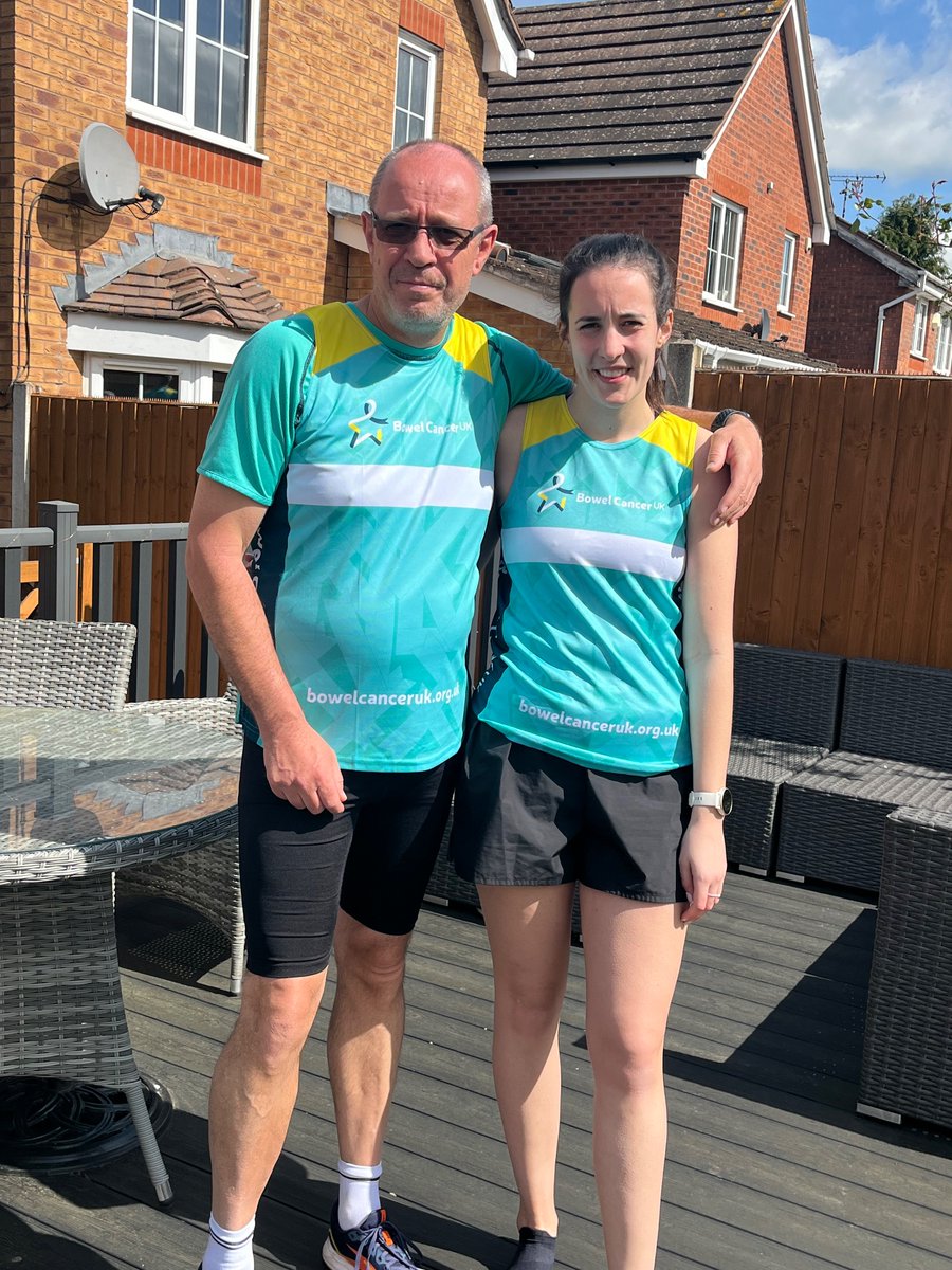 In 2 weeks, head coach Graham and D3 coach Jess are doing the Leamington Half Marathon to raise money for Bowel Cancer UK 👏🏻 Please donate if you can! @westmidswimming @WarwickshireASA 

justgiving.com/page/jessica-n…