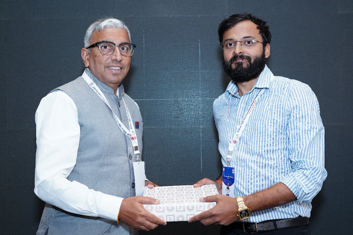 calicheglobal's tweet photo. Honored to share that our CEO, @amitpriydarshan, presented our #CarbonOne tech at the recent ACM on CBG growth jointly organised by @CHTMOP & @HPCL
#CarbonOne is an award winning CarbonCapture technology for thermal power plants and refineries
#NetZero #WeCaliche https://t.co/ZHzESctups