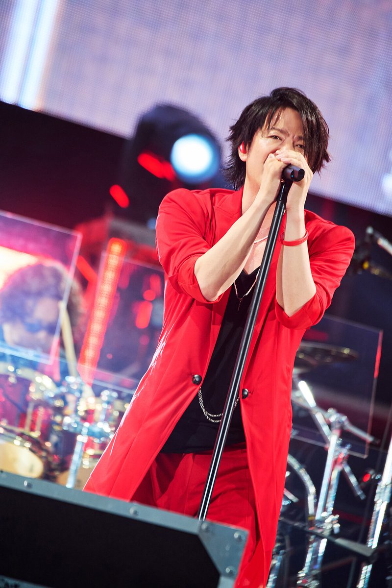 natalie_mu's tweet photo. ◤ライブレポート◢

GLAY伝説の20万人ライブを“リバイバル”

🎤初日はTERUの誕生日を祝福、53歳に
✨2日目はENHYPEN・JAYとサプライズコラボ

🔻詳細レポート・写真8枚はこちら
https://t.co/eoQOBdkD0D

#GLAY #GLAY30th #GLAYEXPO #ENHYPEN #엔하이픈 #JAY https://t.co/5LRvN3vpUe