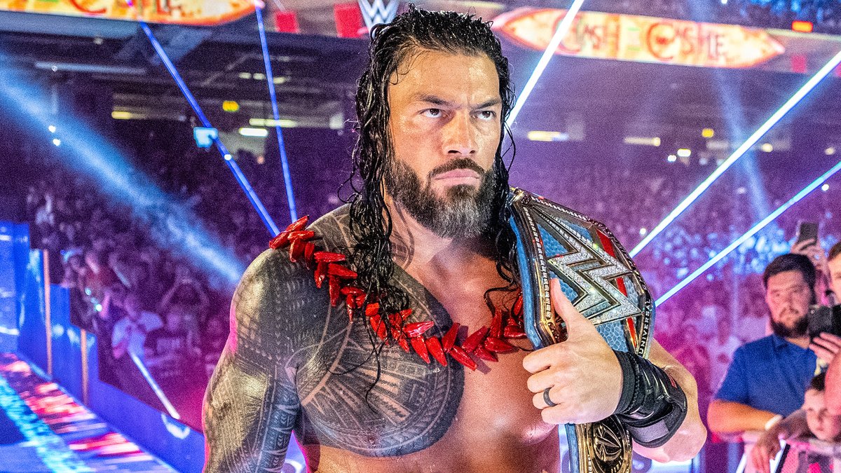 WWE tweet media