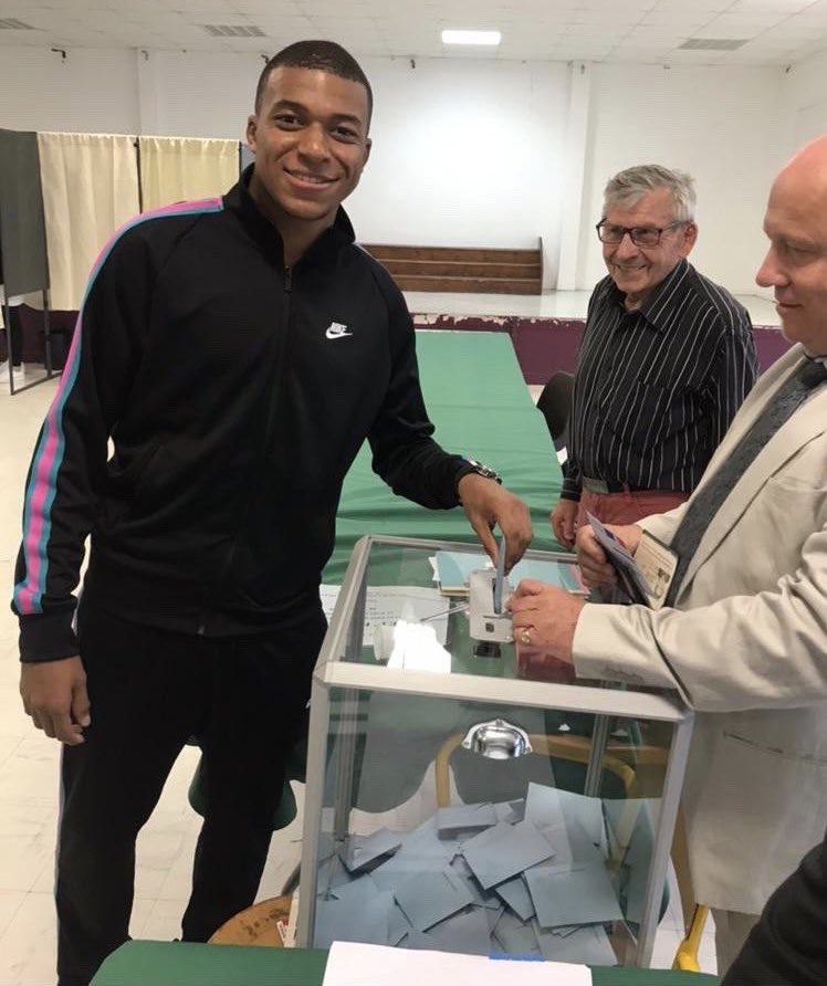 TrafalgarLaw356's tweet image. J&apos;ai voté #FirstTimeForEverything