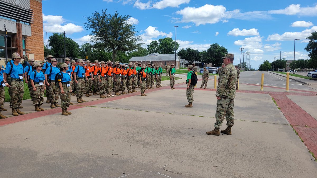Coach_AJRivas's tweet photo. A great JROTC summer camp this year. Camp included rockwall climbing, drown-proofing, STEM lessons, leadership training, D&amp;C, and more. Proud of my boys holding and performing the role of 1SG very well. The HoneyBadger received the Cadet of the Cycle award. https://t.co/C1qGJZPW3Q