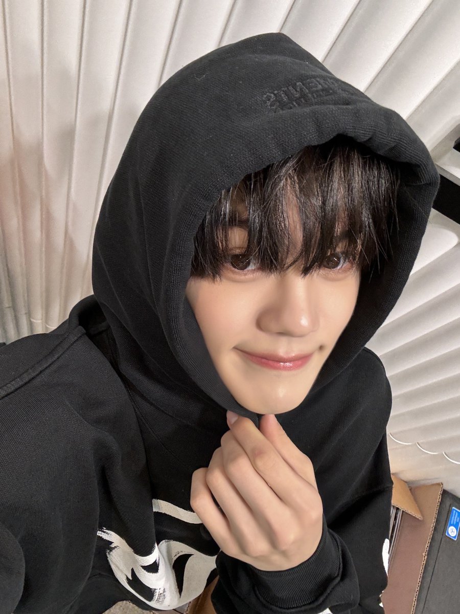 eighthirtymedia's tweet photo. [240609] 🦌📸 https://t.co/hllGU8BmlD