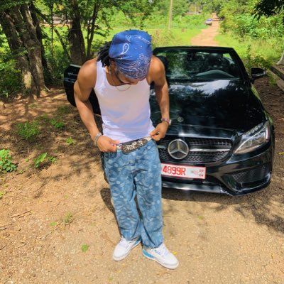 1Dedon's tweet photo. #NewProfilePic https://t.co/mZKTTtV3p9