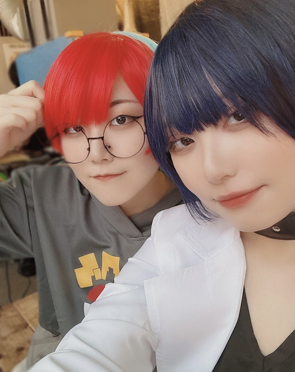 #北大ダンパアフター
お疲れ様でした〜!!
ダンパって初めてだったけど音楽が心臓にﾄﾞｩﾝﾄﾞｩﾝ響いて楽しかったです♪( 'ω' و(و 

お写真を撮って下さった方々!!
本当にありがとうございました!!!!
イケメェンばっかりで本当に心臓がキュンとしました…

武見先生とボタンちゃんでした！✨️