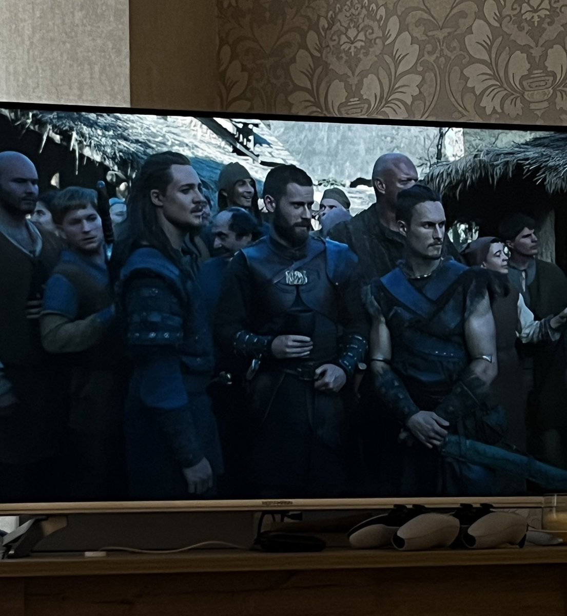 belə bir serialın varlığından niyə xəbərsiz olmuşam?