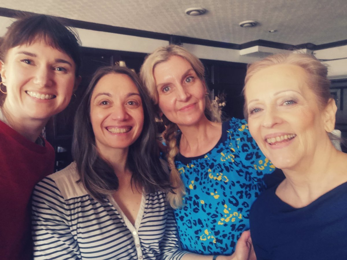 comedyloulou's tweet image. Yesterday’s “How To Run Your Own Open Mic Night” With #marthaburns 

#womenincomedy #femalecomedy #learnyourcraft #marketing #openmic #mcing #hosting 🎤🎭🎤