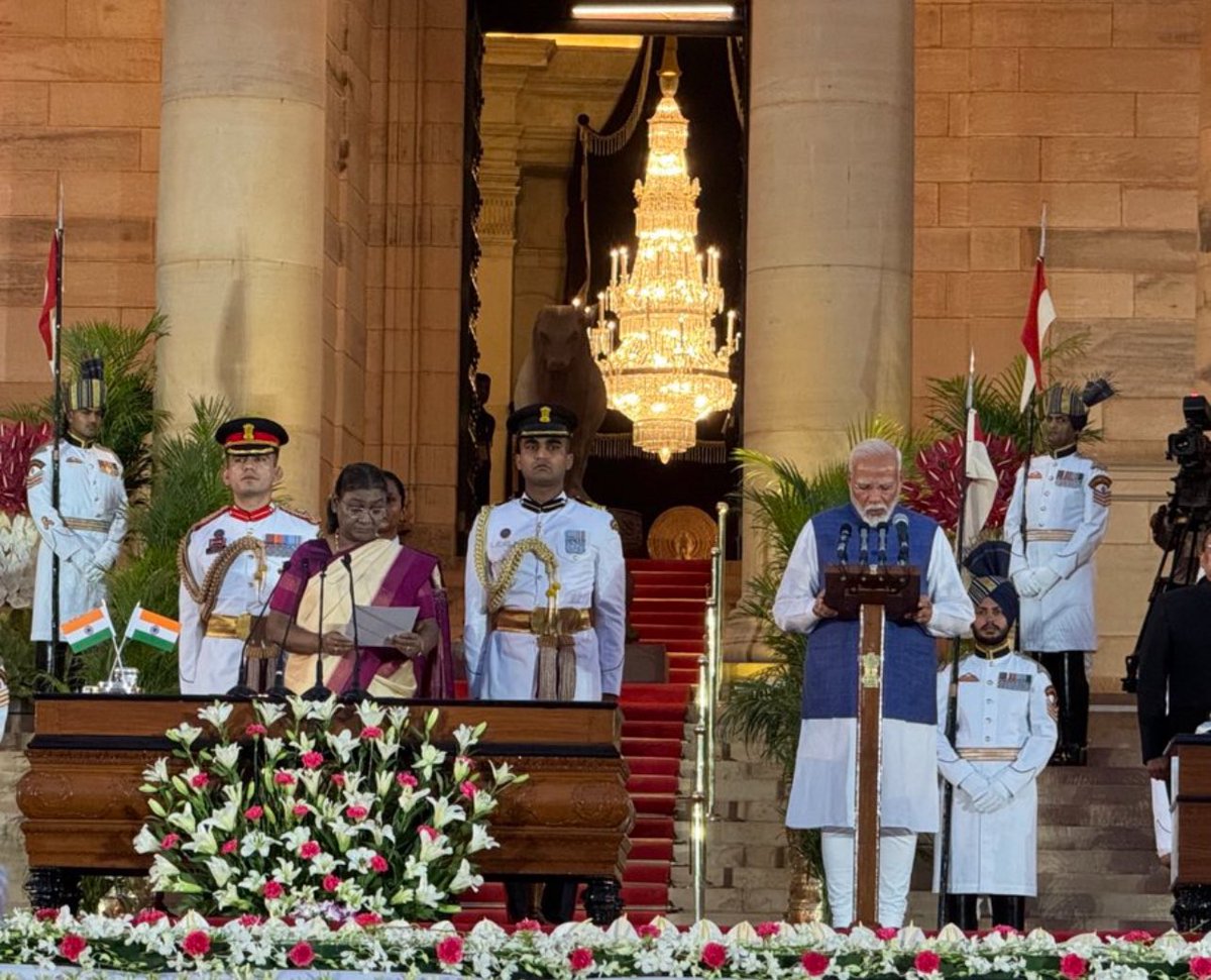 subhashChawla3's tweet image. Congratulations to our Honourable Prime Minister, Sh. @narendramodi Ji, on taking the oath for the third consecutive time as the Prime Minister of India. Under his leadership, India will continue to thrive and develop.  @BJP4India @PMOIndia @BJP4Chandigarh  #AbKiBaarFirModiSarkar
