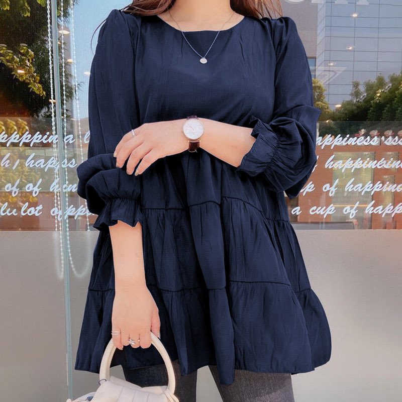 Syiqa7's tweet photo. I nak letgo banyak baju zanzea! (This is thread)👇

1️⃣ Zanzea cotton blouse (NEW with tag)
Size S, i think sampai 60kg boleh pakai

Letgo rm20 only. Link carousell: https://t.co/PROuQClDtI https://t.co/txtrIZFpMS