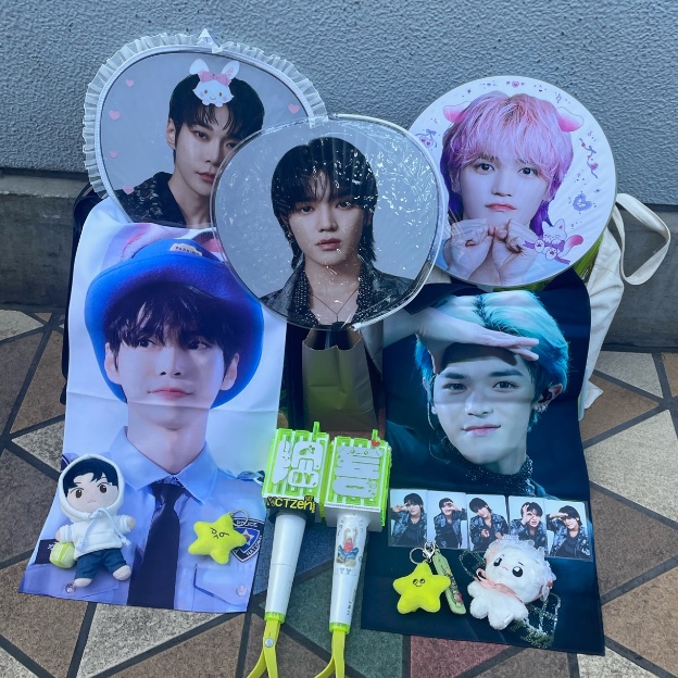 Charm214526's tweet photo. ℳ𝑦🏷
NCT 🌹🍙🐑
05🚺
https://t.co/GrRacbNQV9

テヨンさんとヤンヤン語れる方、テヨンさんのセンイル一緒にお祝いできる方探したくて新しく作りました！
♡orRTでお迎え行きます！
#NCT #NCT好きな人と繋がりたい
#シズニと繋がりたい #テヨン #ヤンヤン https://t.co/kcNEMYpWnK