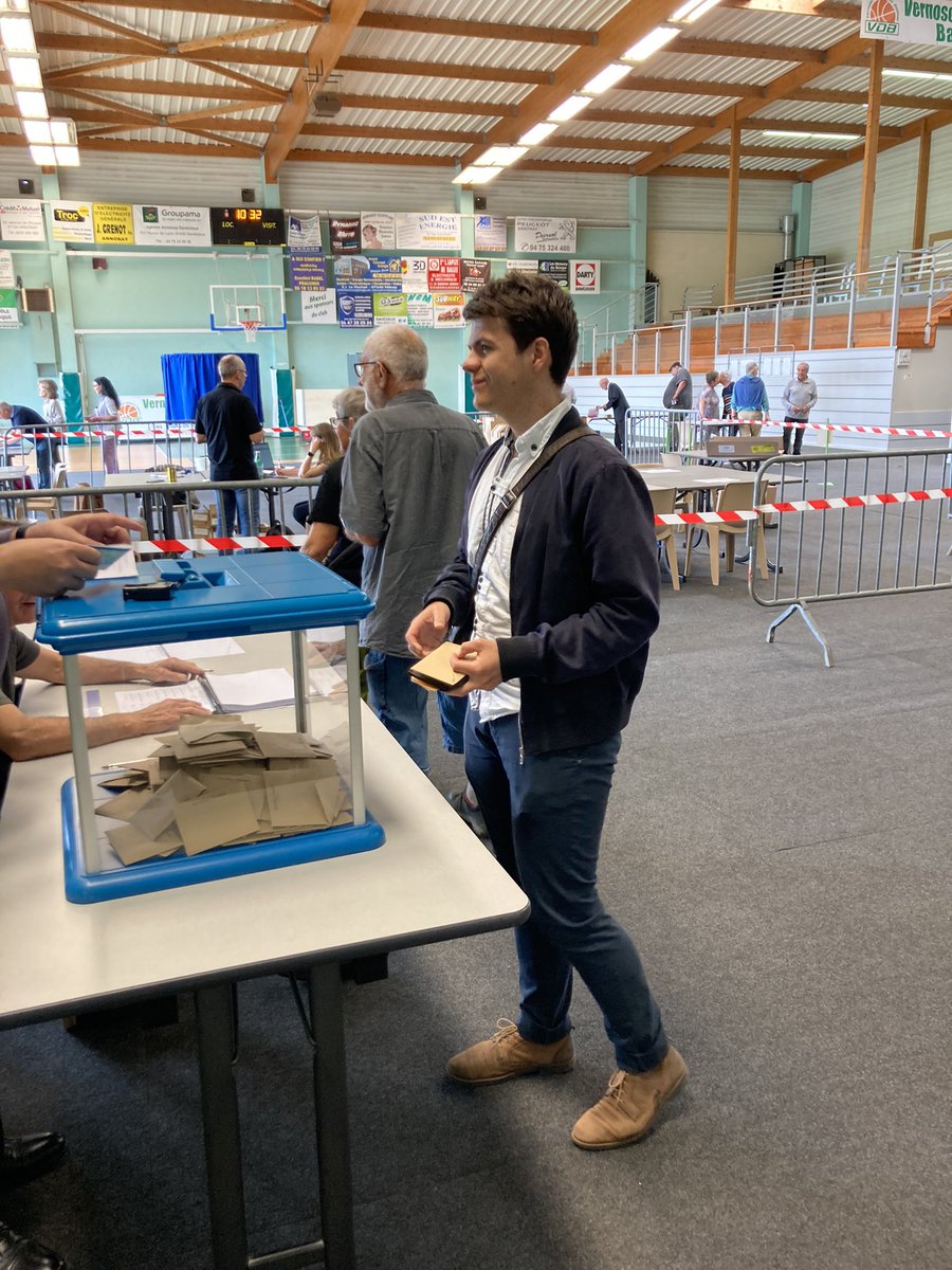 martin_chaize's tweet photo. Devoir d’électeur fait ✅ 🗳️ 🇪🇺 https://t.co/zakvJqTfU6