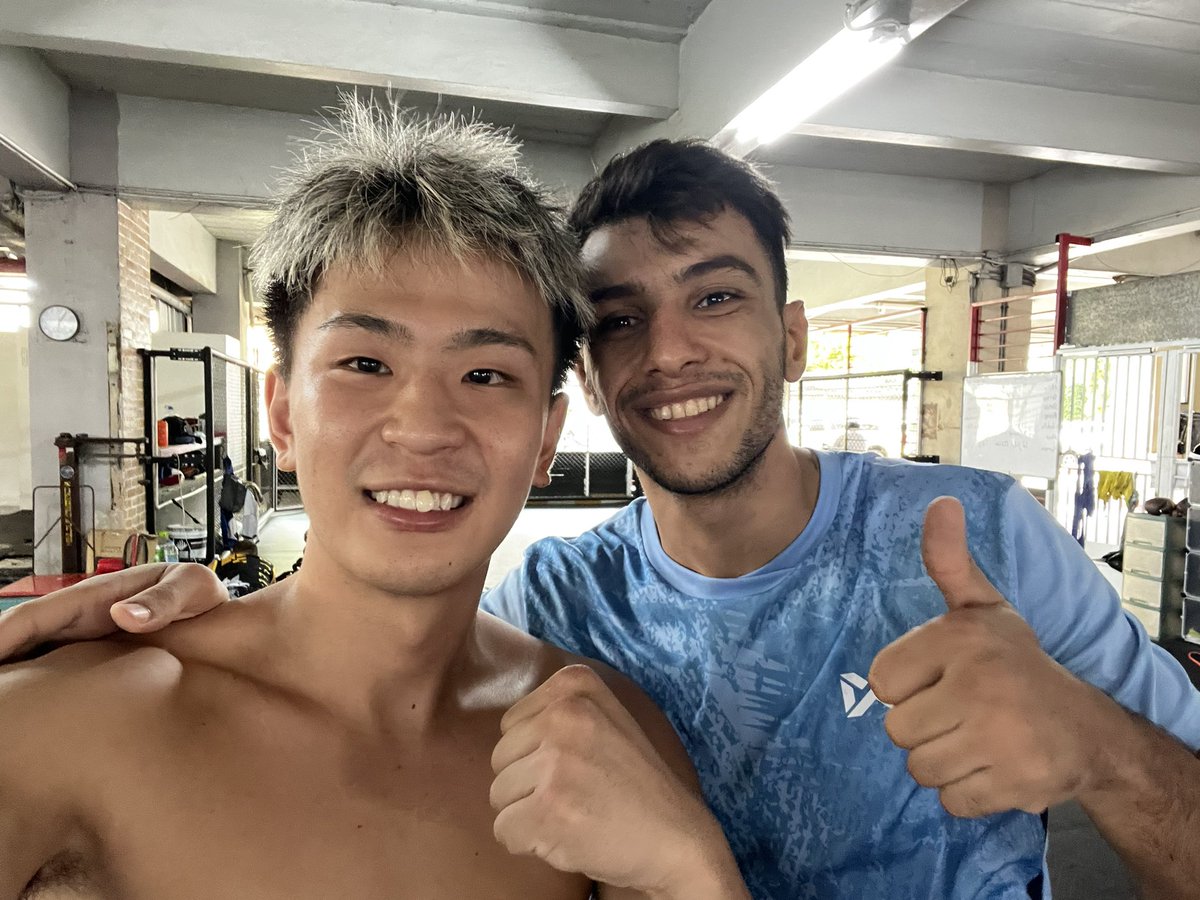 k1_daiki's tweet photo. Thailand training end🇹🇭🙏🏻
サポートして頂いたスポンサーの皆様本当にありがとうございます🙏🏻
必ず勝って結果で恩返しします🔥
#k1 #k1wgp #k1_wgp #k1next #krush #kickboxing #boxing #mma #muaythai #champion #Thailand #thai #training #峯大樹 https://t.co/ufOlt0S1Lt
