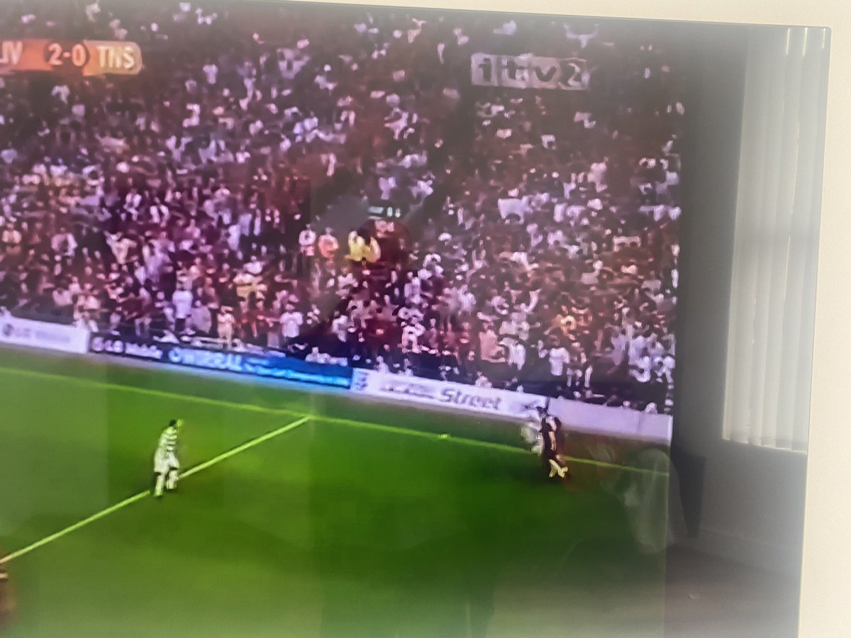 jonnylawless tweet media