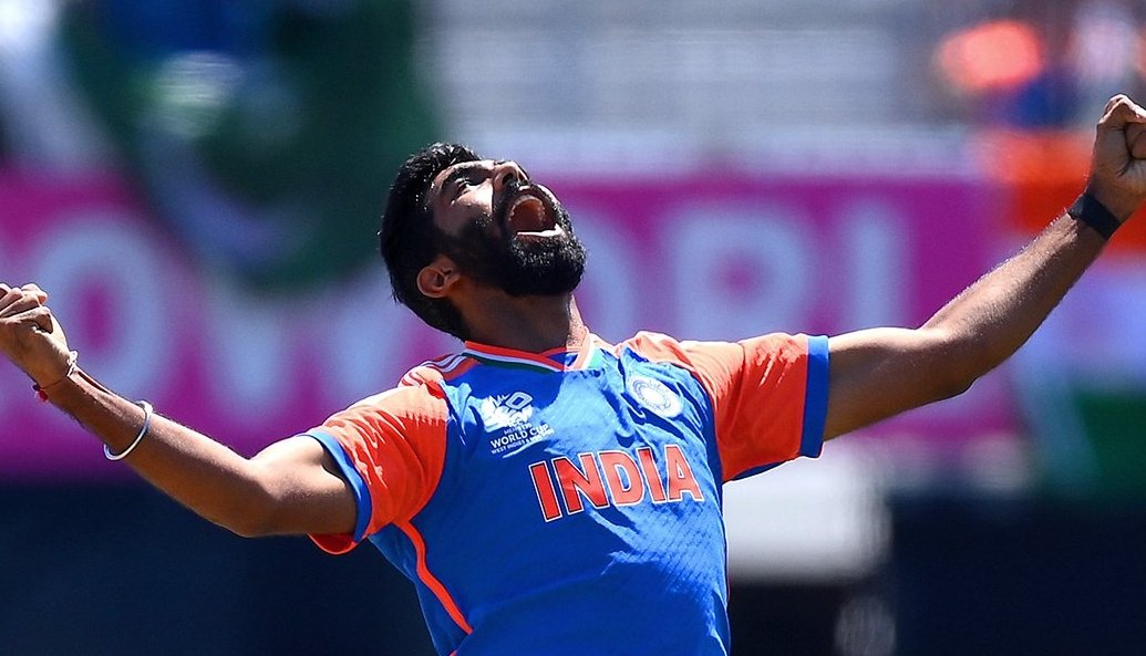 Manikaran_2's tweet photo. After Sachin Ramesh Tendulkar, Bumrah is the Greatest of all time in Cricket 

King, Sultan, Emperor are incorrect way to express his Aura and Game 

Ind vs Pak #INDvsPAK #PAKvsIND #JaspritBumrah https://t.co/2frAgrmJDG