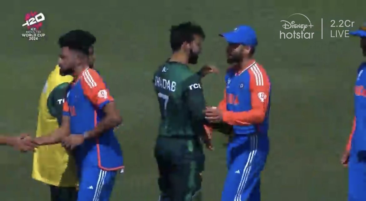 Sannnnata's tweet photo. Congratulations #india heroes ❤️❤️🔥🔥 Bumrah, well played boys Ind vs Pak #INDvsPAK https://t.co/J0iGLbhVRE
