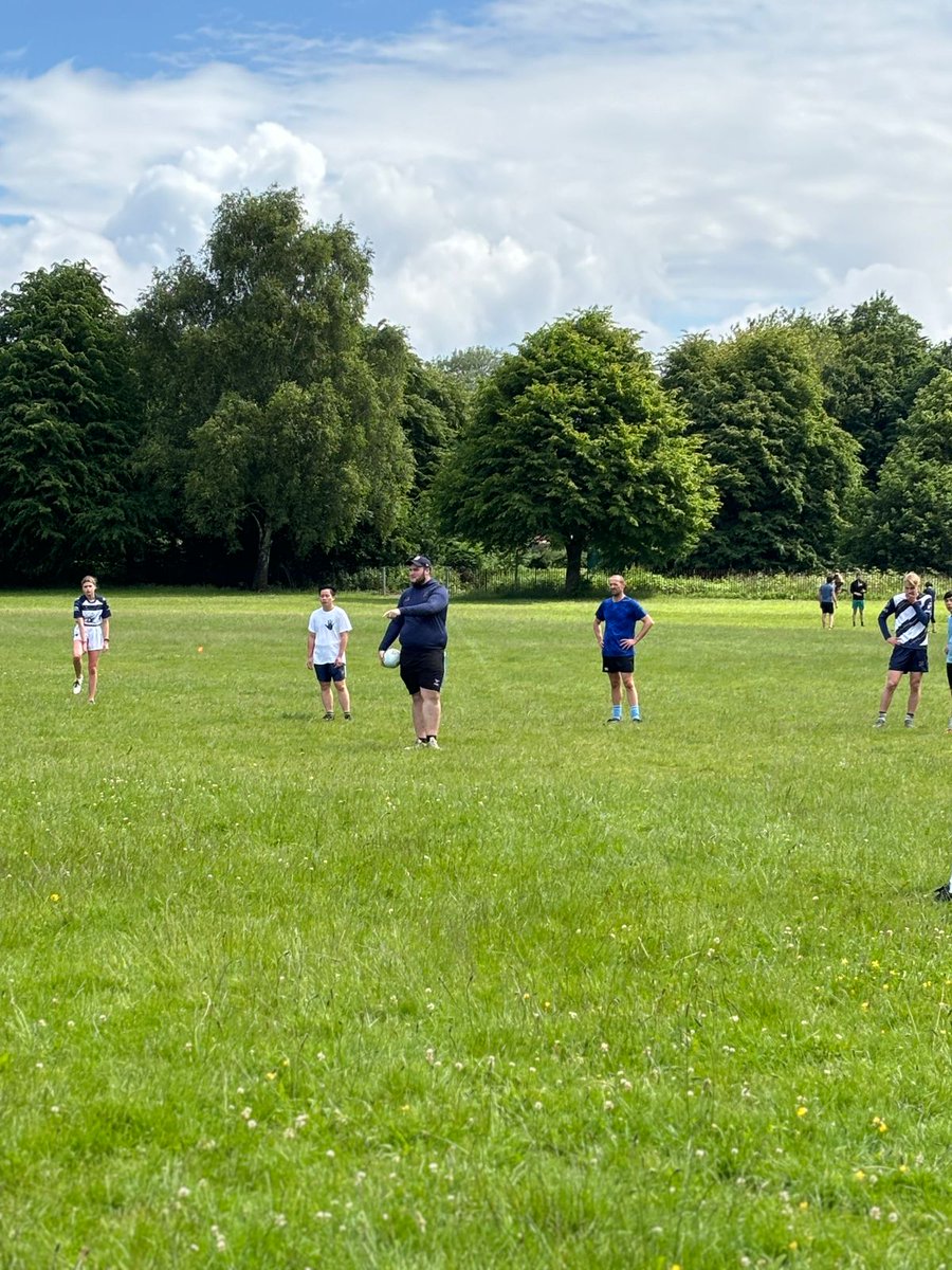 EcclesRugby's tweet photo. Great numbers for our first Touch Rugby session of the summer yesterday. 60 players. Lads, Girls, Women, Men all throwing shapes (and some decent passes).
If you'd like to give Touch a try next Saturday, 10-12, get yourself a Ticket on our Crowdfunder https://t.co/oEYmm31Kba.  . https://t.co/68zYT4oLt6