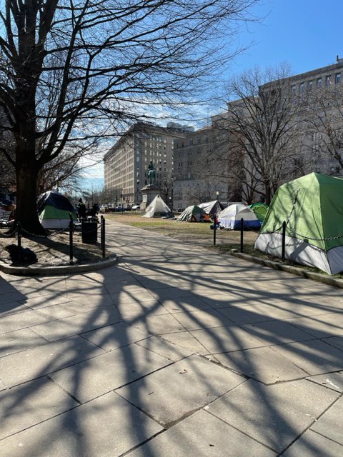 WTLocke's tweet image. The #DownAndOut Tent types who were finally reluctantly run out of #McPhersonSquare by #MayorBowser were more tidy!