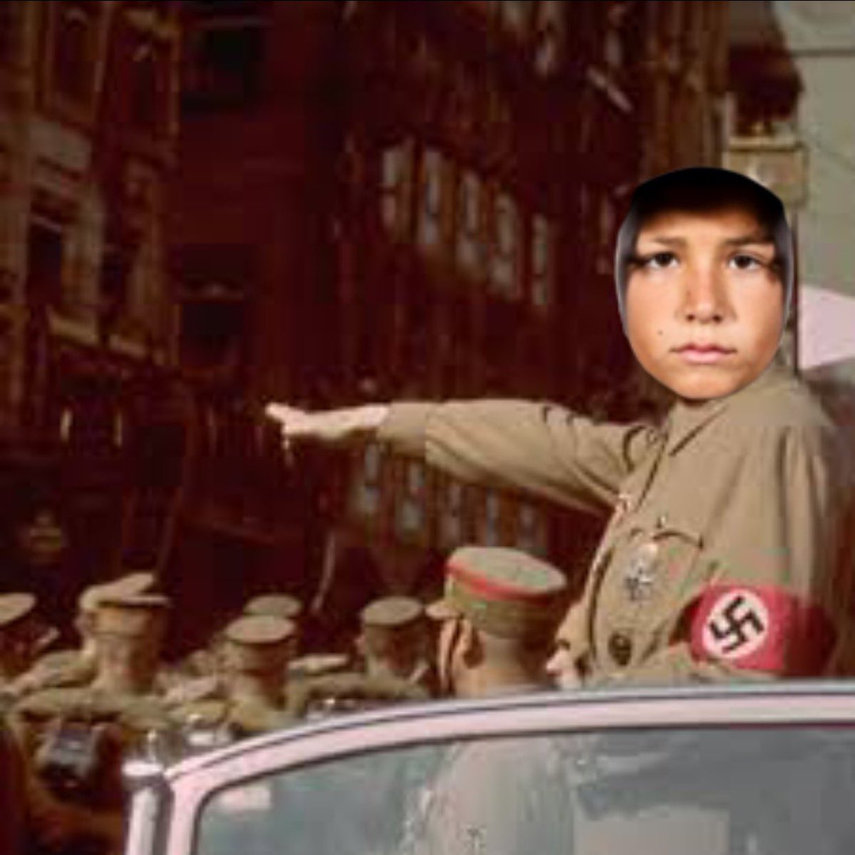 tuffycentral's tweet image. BABY GRONK FLIPS TO THE THIRD REICH!!