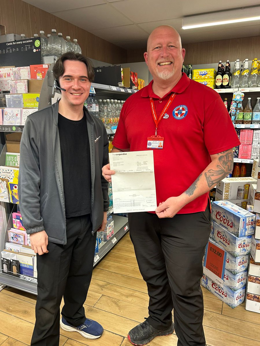 CheshireSar's tweet photo. We would like to say a massive thank you to the @coopuk in Hoole #Chester for their very kind donation to the team 🙌
As a registered charity ran by volunteers, this support really helps us out and will go towards the running costs for call outs.
#charity #ThankYou #CSARIs20 https://t.co/aBg5tyyo4g
