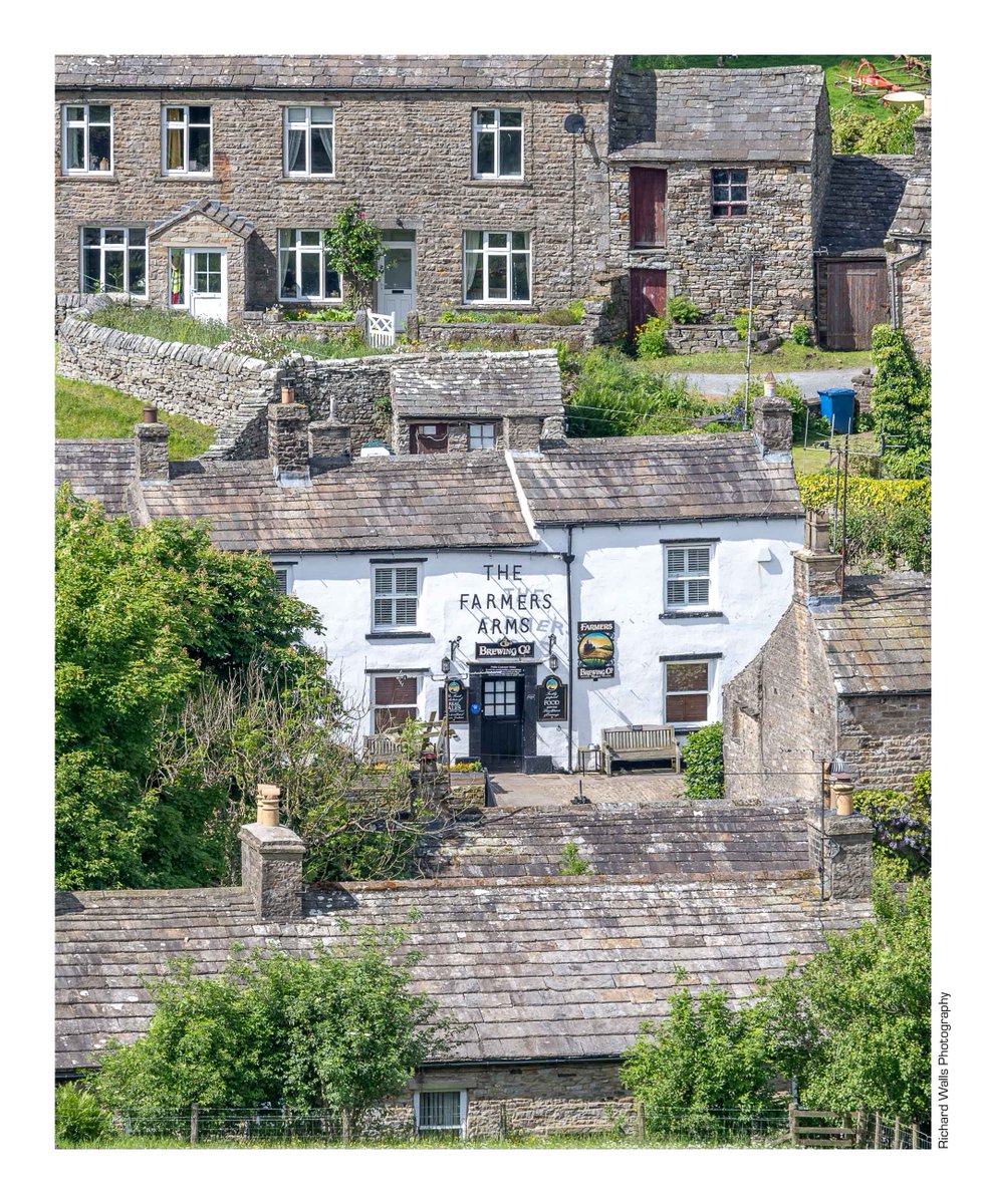 We've just launched a second community share offer to secure the Farmers Arms in Muker. If you'd like to join over 460 people in owning part of this iconic dales pub and become part of the Farmers Arms community, please visit mukercbs.org. All retweets appreciated.