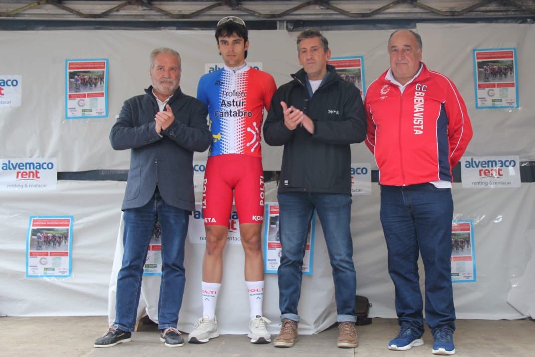 Hoy Iker Díaz ha vuelto a competir en Asturias. Ha sido 5️⃣ en el GP La Calzada de Gijón 

Gracias a este resultado es el nuevo líder del Trofeo Astur-Cántabro 🏆 

Enhorabuena 🙌🏻