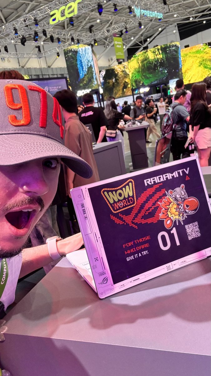 iloveqatar's tweet photo. One of the coolest things I saw at Computex was this Asus ROG laptop with a color eink display on the outside which you can customize. #projectdali https://t.co/PIpQKe7mF9