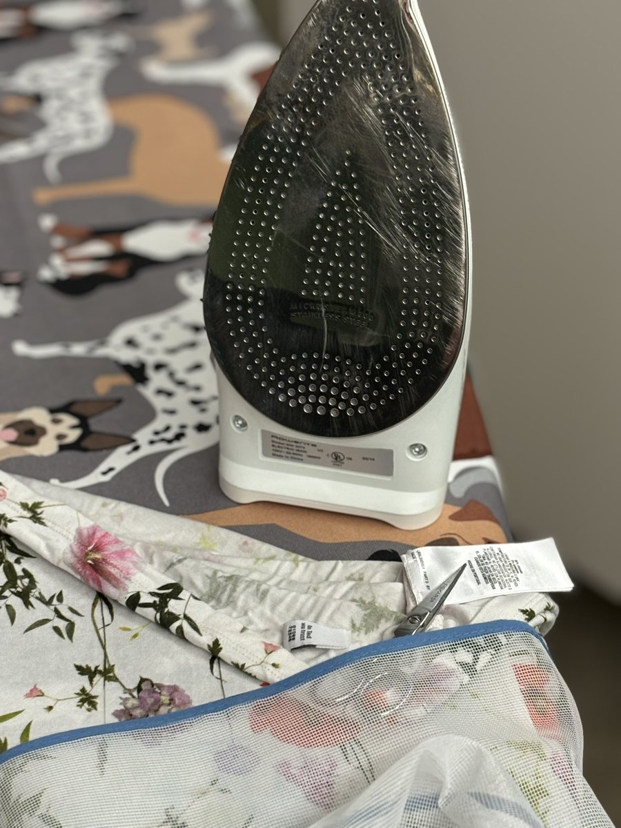 kittytreats's tweet image. #sewingtips It’s okay to cut off your tags.  Also okay to iron knits if you use a cloth as a barrier.  There is a special sleeve board to help not stretch out your tops