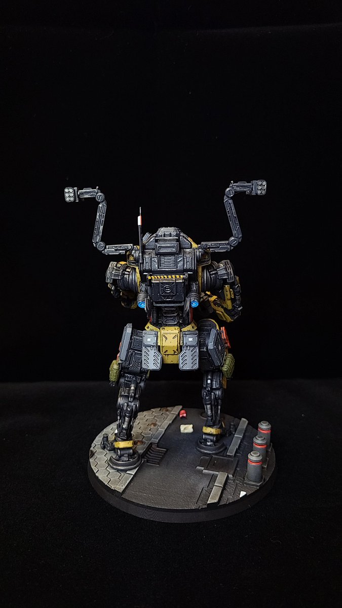 HobbieTS's tweet photo. Took me a couple weeks, but the Tone is finally complete.

#titanfall #titanfall2 https://t.co/FSoZuSM6BC